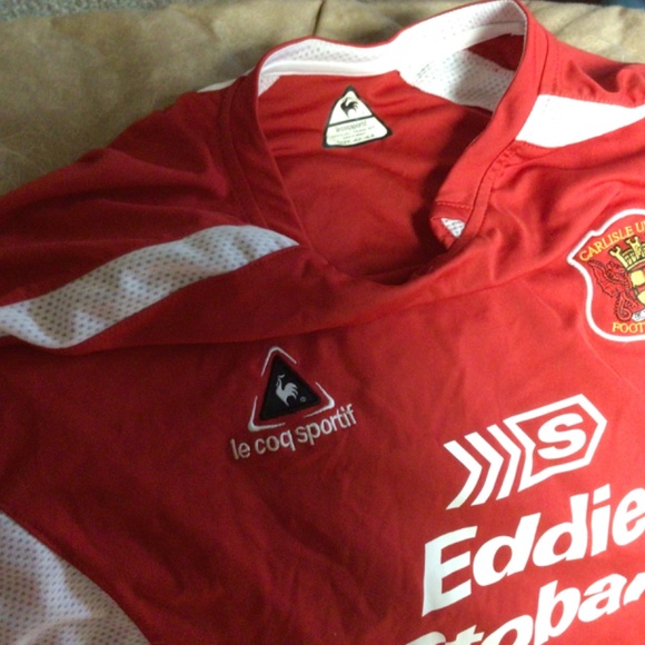 CARLISLE UNITED jersey - Picture 2 of 3